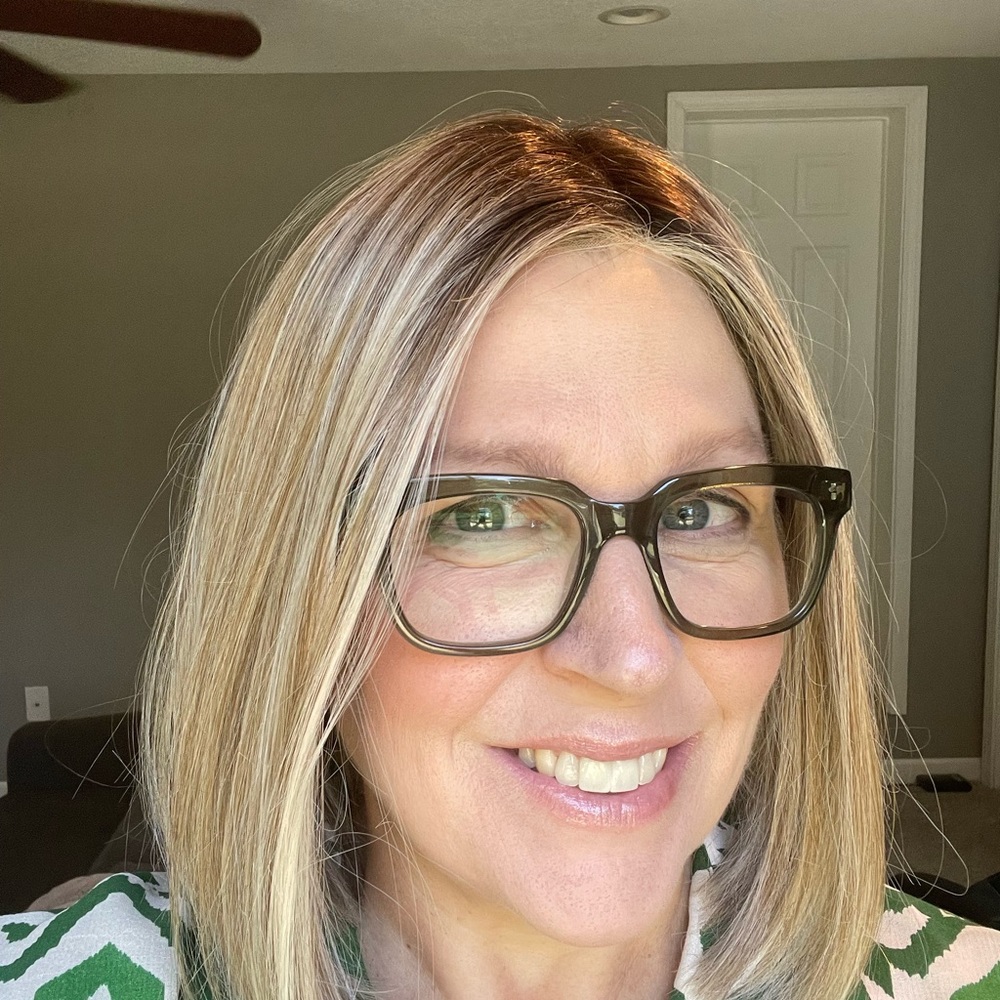 Meet your Posher, Amy